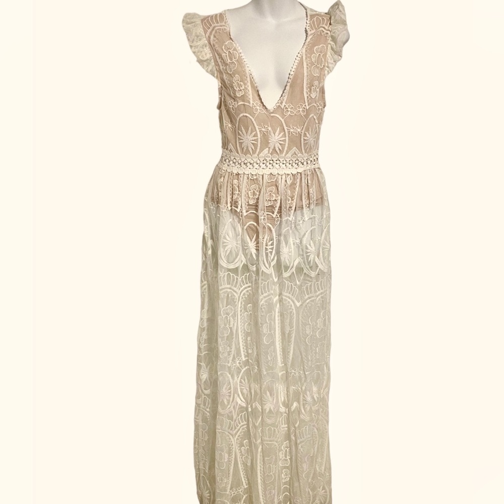 WHITE lace dress
